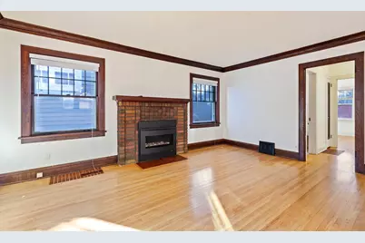 445 Upton Avenue S, Minneapolis, MN 55405 - Photo 4