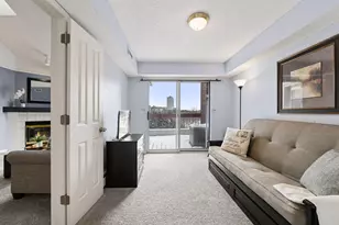 7540 Edinborough Way, Edina, MN 55435 - Photo 24