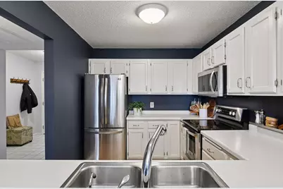 7540 Edinborough Way #1303, Edina, MN 55435 - Photo 14