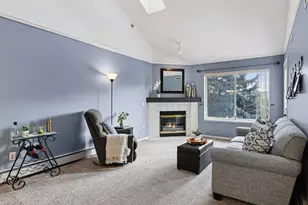 7540 Edinborough Way, Edina, MN 55435 - Photo 8