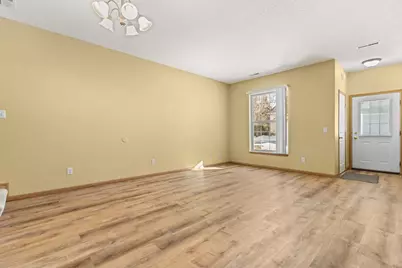 90 Bridgewater Trail, Hudson, WI 54016 - Photo 6