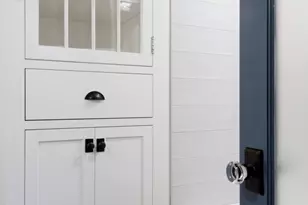 231 Manitoba Ave N, Wayzata, MN 55391 - Photo 2