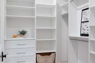 231 Manitoba Ave N, Wayzata, MN 55391 - Photo 28