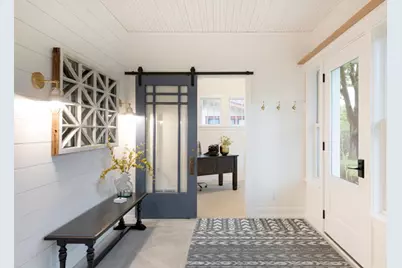 231 Manitoba Avenue N #Main Level, Wayzata, MN 55391 - Photo 12