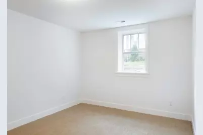 231 Manitoba Avenue N #Main Level, Wayzata, MN 55391 - Photo 10