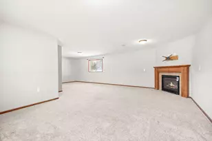 271 Greenway Dr, Delano, MN 55328 - Photo 10