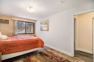 4001 Heritage Hills Dr, Bloomington, MN 55437 - Photo 14