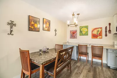 4001 Heritage Hills Drive #304, Bloomington, MN 55437 - Photo 18