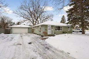 9642 Columbus Ave S, Bloomington, MN 55420 - Photo 2