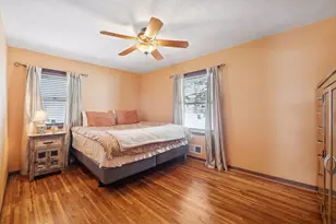 9642 Columbus Ave S, Bloomington, MN 55420 - Photo 18