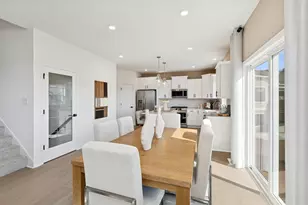 4610 Buckingham Dr NW, Rochester, MN 55906 - Photo 4