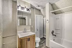 911 Sims Ave, Saint Paul, MN 55106 - Photo 26