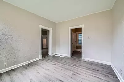 911 Sims Avenue, Saint Paul, MN 55106 - Photo 10