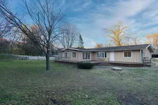 19115 Homestead Cir, Eden Prairie, MN 55346 - Photo 26