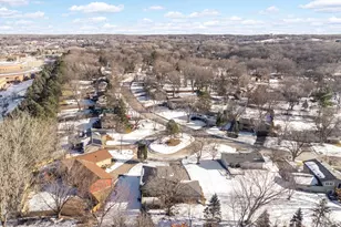 3108 Red Oak Cir N, Burnsville, MN 55337 - Photo 6