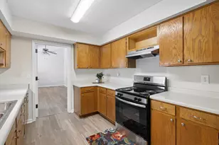 15834 Griffon Path, Apple Valley, MN 55124 - Photo 10