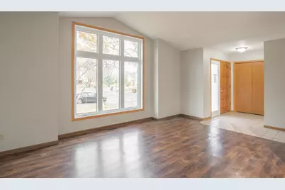 5245 Clayton Drive, Maple Plain, MN 55359 - Photo 2