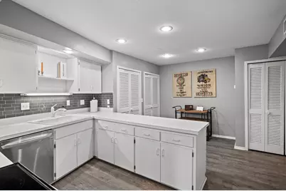 3412 Oak Ridge Road #309, Hopkins, MN 55305 - Photo 12