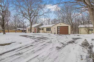 2414 W Old Shakopee Rd, Bloomington, MN 55431 - Photo 36