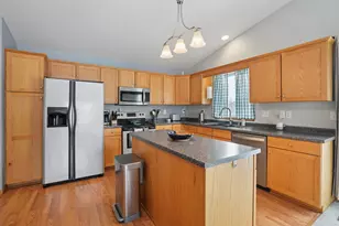 4778 53rd St S, Fargo, ND 58104 - Photo 8