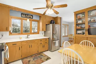 2365 Floral Dr, White Bear Lake, MN 55110 - Photo 8