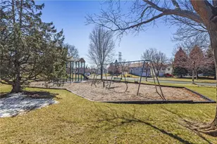 7472 Hampton Ln, Shakopee, MN 55379 - Photo 34