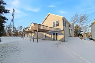 7472 Hampton Ln, Shakopee, MN 55379 - Photo 6