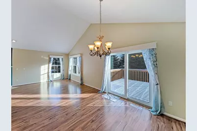 7472 Hampton Lane, Shakopee, MN 55379 - Photo 8