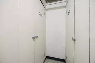 2630 Pleasant Ave, Minneapolis, MN 55408 - Photo 12