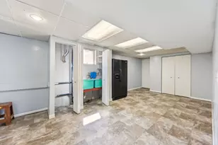 8040 Xenia Ave N, Brooklyn Park, MN 55443 - Photo 16