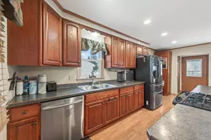 1034 Cobb Rd, Shoreview, MN 55126 - Photo 4