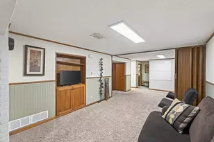 1034 Cobb Rd, Shoreview, MN 55126 - Photo 16