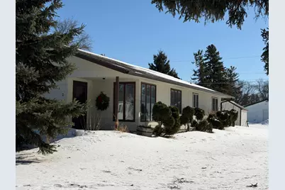 910 2nd Street NE, Roseau, MN 56751 - Photo 1