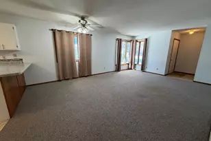 910 2nd St NE, Roseau, MN 56751 - Photo 8