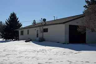 910 2nd St NE, Roseau, MN 56751 - Photo 22