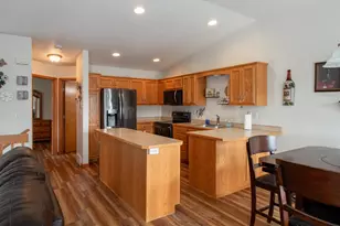 937 36th Ave S, Moorhead, MN 56560 - Photo 2