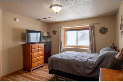 937 36th Avenue S, Moorhead, MN 56560 - Photo 10