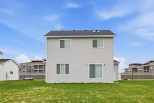 4766 34 St S, Fargo, ND 58104 - Photo 40