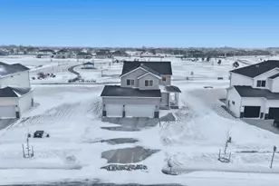 4766 34th St S, Fargo, ND 58104 - Photo 2