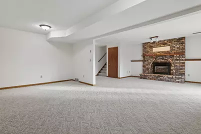 2335 2nd Avenue SW, Rochester, MN 55902 - Photo 4