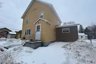 1504 N 8th Ave, Virginia, MN 55792 - Photo 1