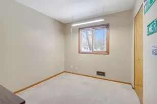 3407 Emerald Dr, White Bear Lake, MN 55110 - Photo 20