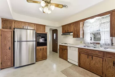 1460 Arlington Avenue E, Saint Paul, MN 55106 - Photo 12