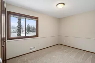 3734 Stacy Cir, White Bear Lake, MN 55110 - Photo 14