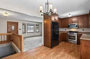 3734 Stacy Cir, White Bear Lake, MN 55110 - Photo 12