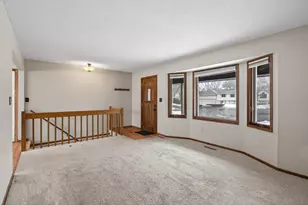 3734 Stacy Cir, White Bear Lake, MN 55110 - Photo 6