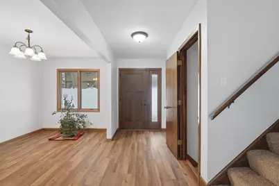 1275 Brighton Square, New Brighton, MN 55112 - Photo 2