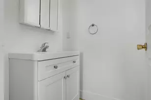 909 Marshall Ave, Saint Paul, MN 55104 - Photo 18