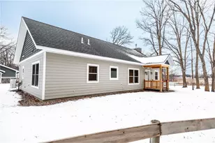 21133 Crab Apple Dr, Pine City, MN 55063 - Photo 8