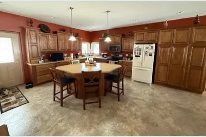 232 Main Street, Breckenridge, MN 56520 - Photo 2